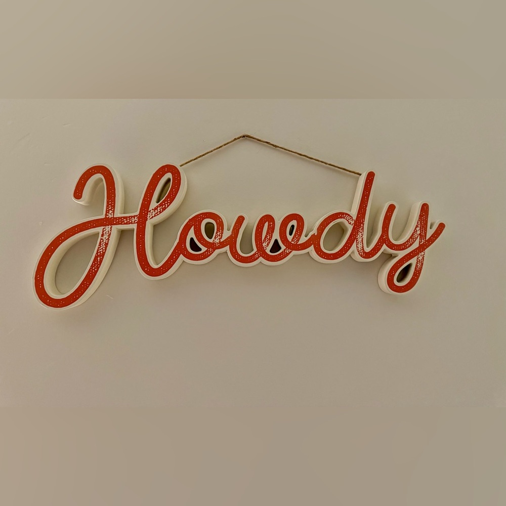 Howdy Wall Sign Western Cowgirl Farmhouse Rustic Home Decor